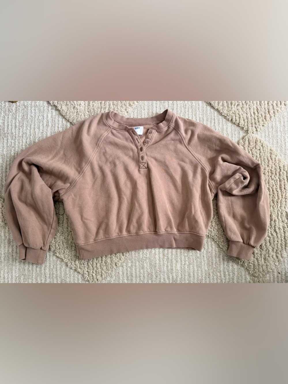 Old Navy Women's Scoop Henley Sweatshirt in Dusty Mauve Brown
